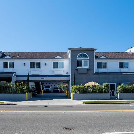 Ramada By Wyndham Redondo Beach Extérieur photo