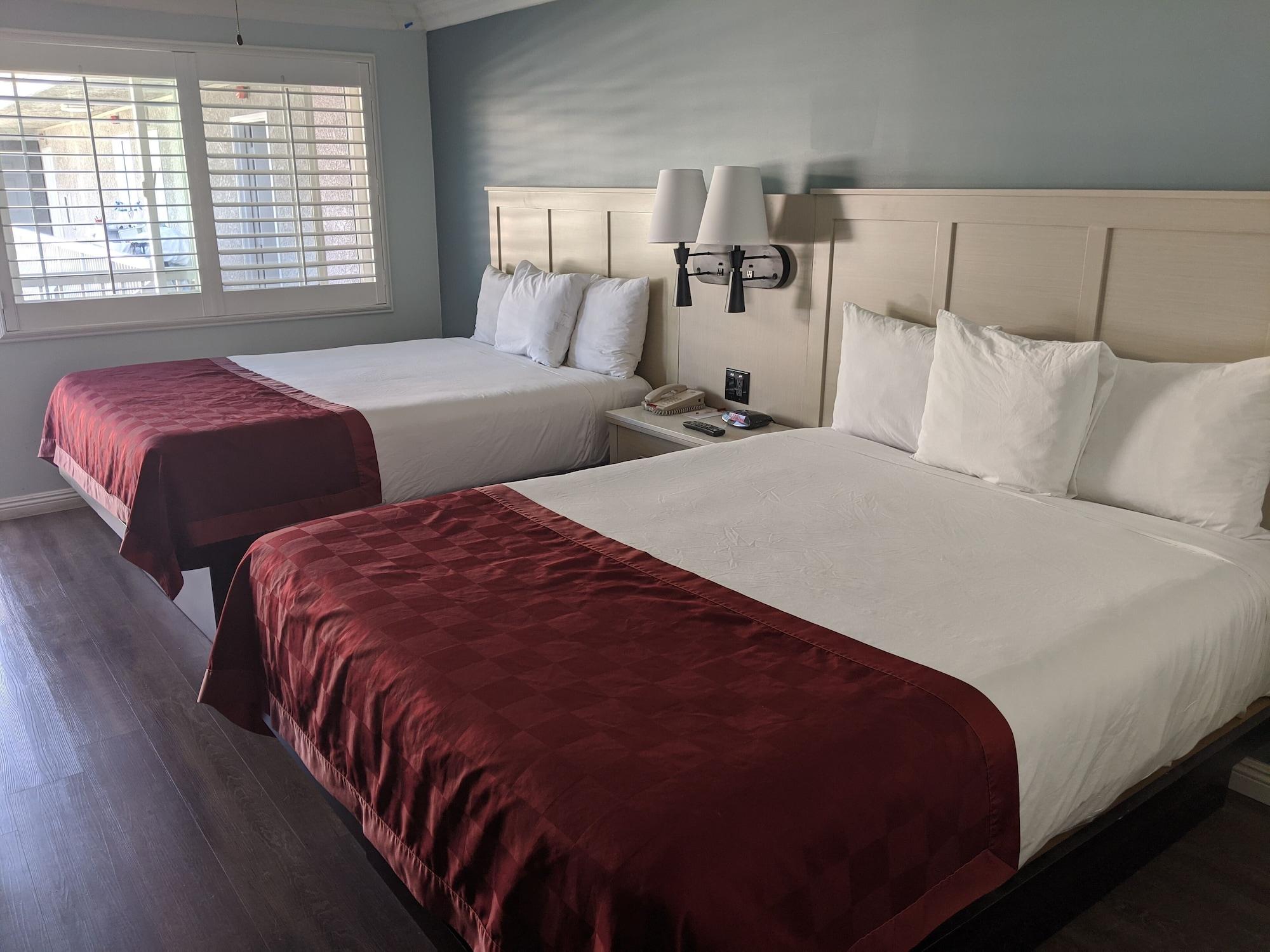 Ramada By Wyndham Redondo Beach Extérieur photo
