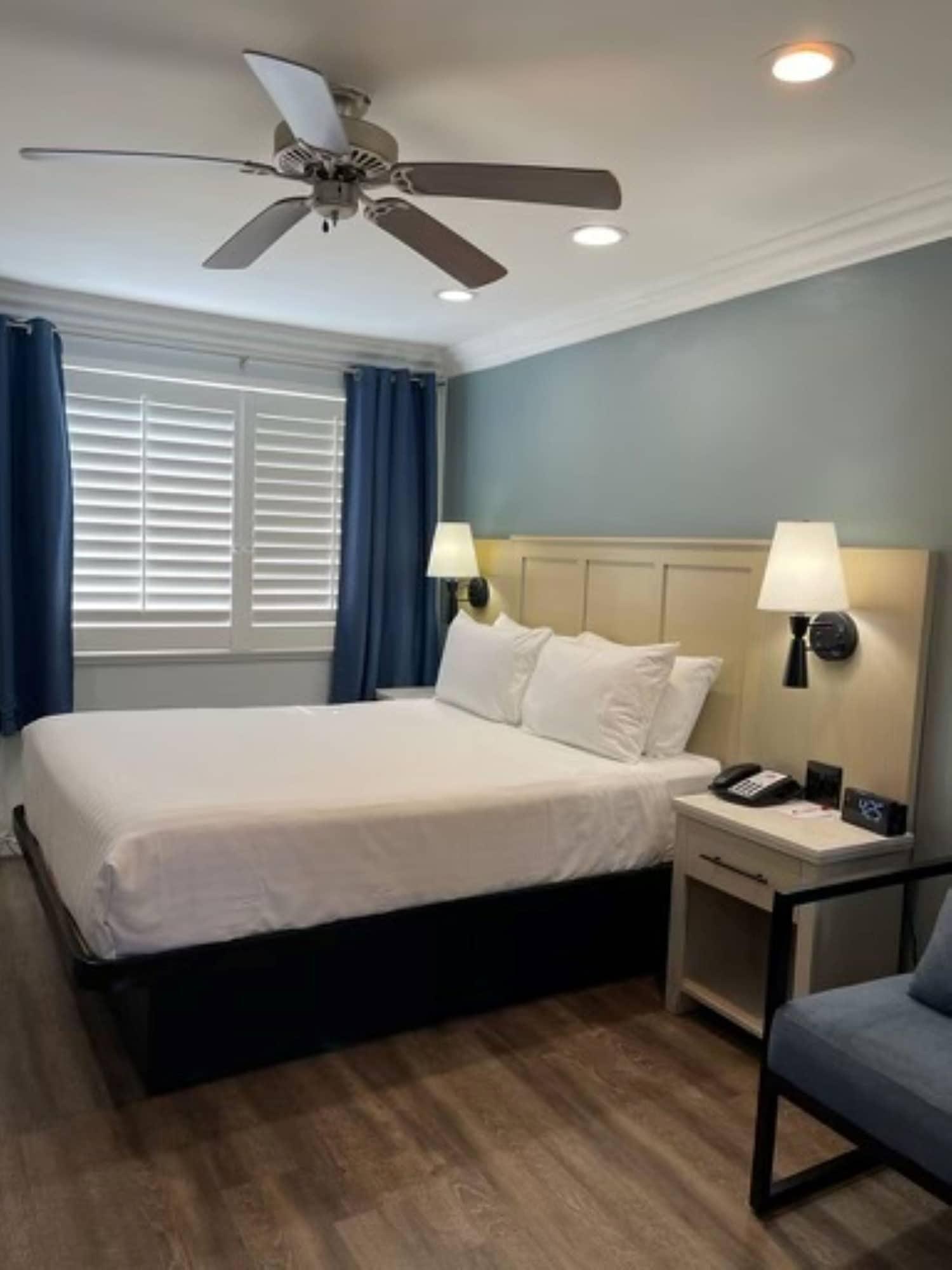 Ramada By Wyndham Redondo Beach Extérieur photo